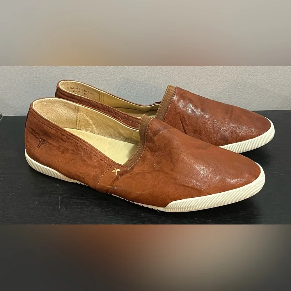 NWOT Women’s Frye Melanie Brown Leather Slip-On Footwear - Picture 1 of 13
